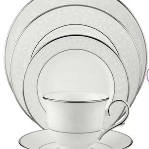 Lenox Fine China Opal Innocence White